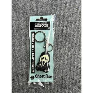 Robots - Ghost Face #005 - 2" Keychain Clip Charm Vinyl Figure New Glows In Dark